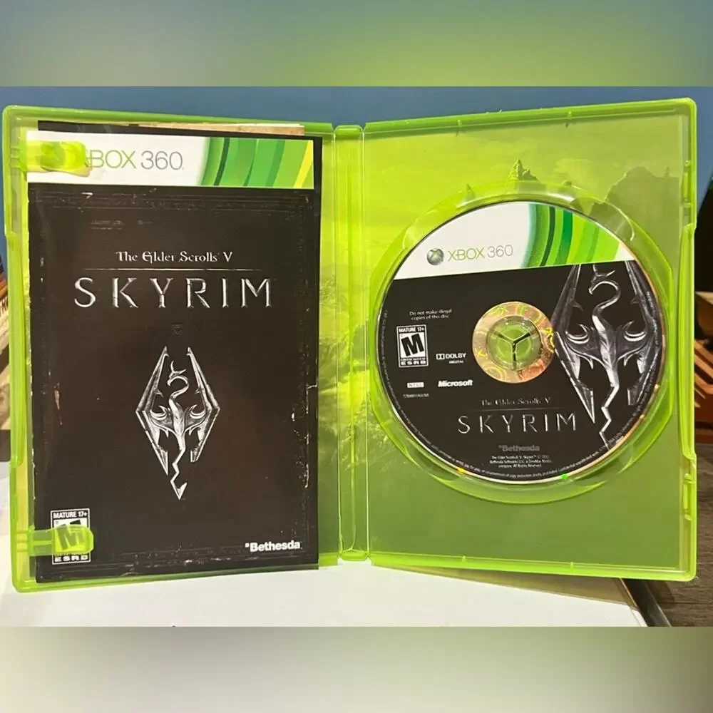 The Elder Scrolls V: Skyrim Xbox 360, 2011 Complete w/ Insert Tested